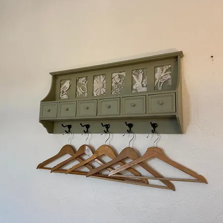 The Olivers Guest House-3